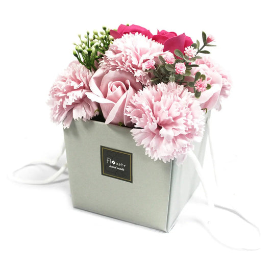Bouquet de Flores de Sabão em Caixa - Rosas Rosas e Cravo - Hoc Sensu