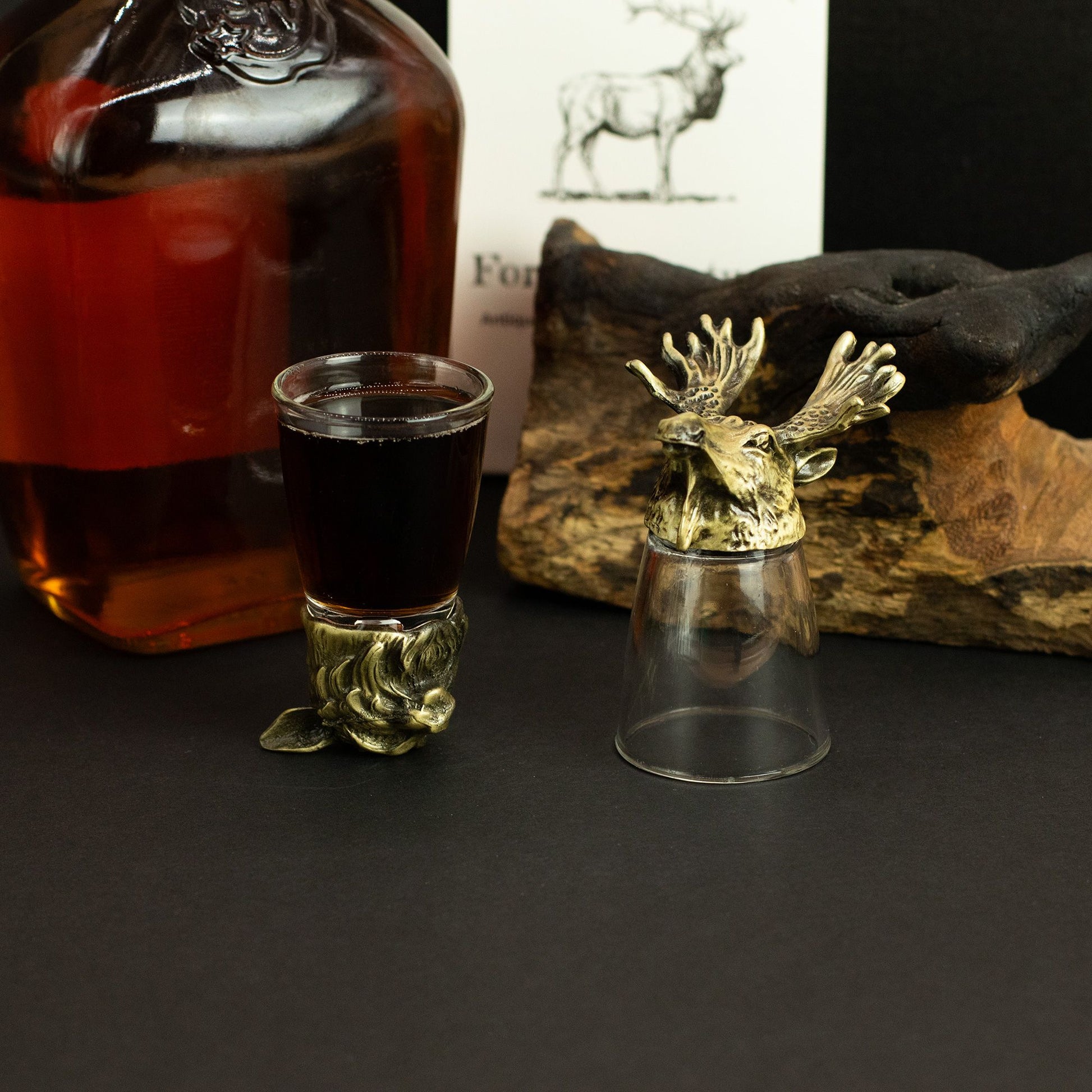 Conjunto 12 Copos Shot Bottom Up 25ml Criaturas - Hoc Sensu