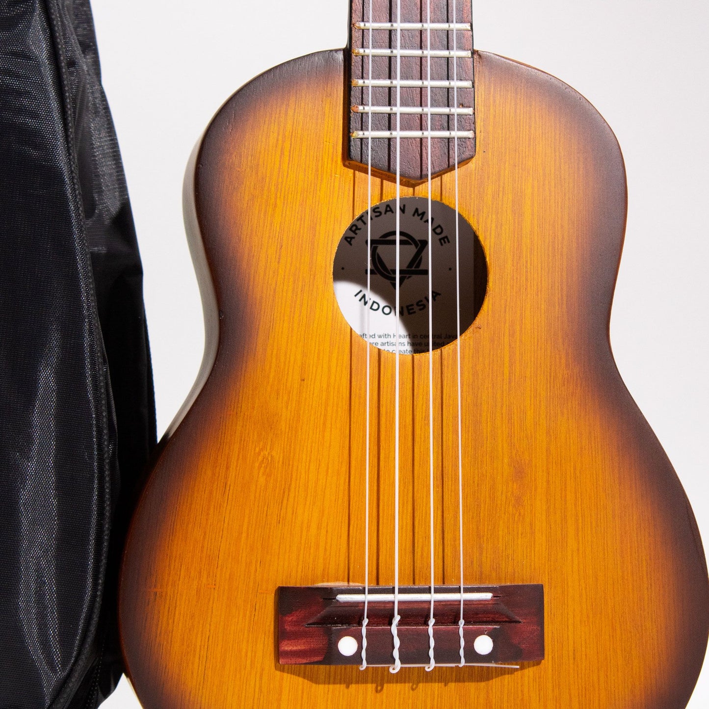 Cavaquinho Havaiano (Ukulele) - Sunburst Natural