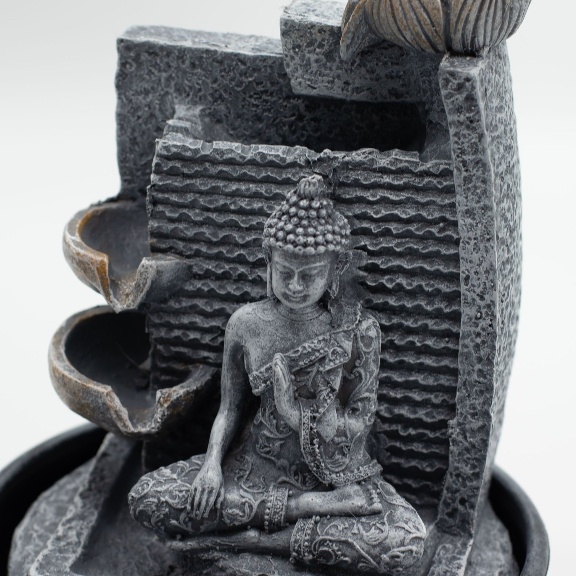 Fonte de Água - Buda e Vasos Cascata Lótus - 28cm - [hoc Sensu]